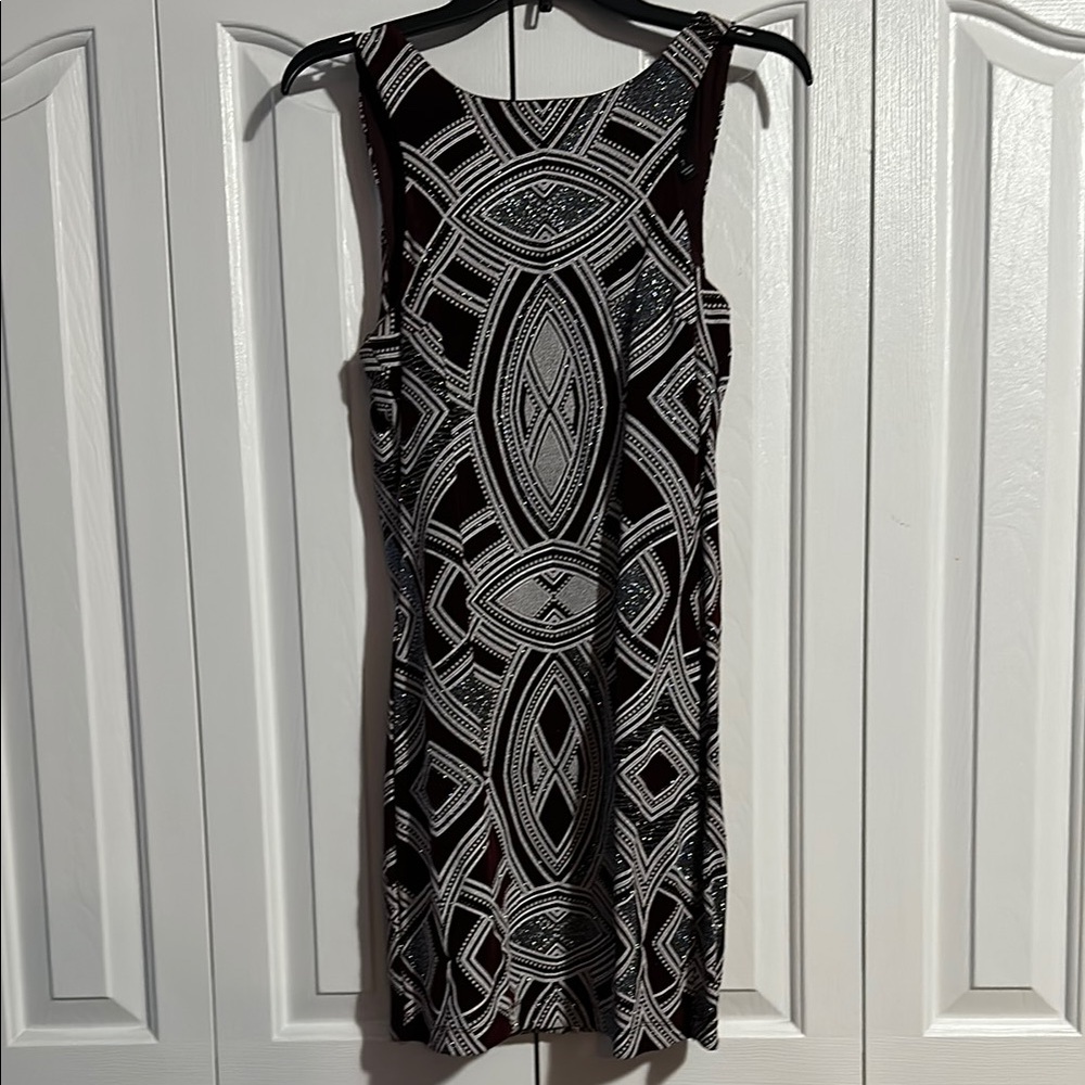 Chic Burgundy and Silver Geometric Mini Dress